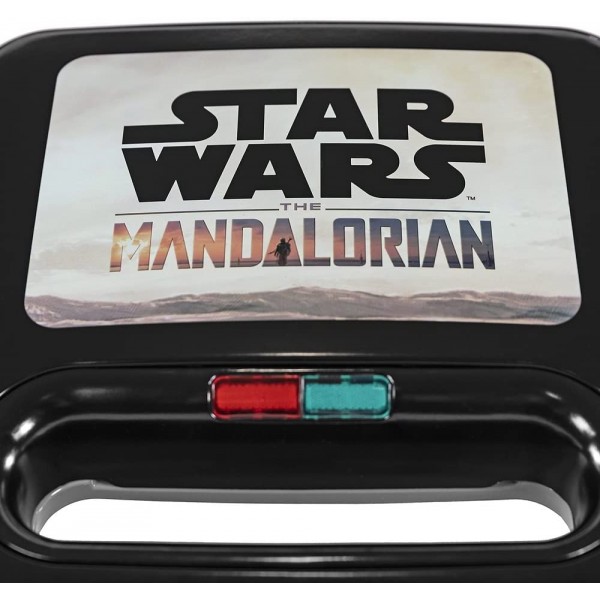 Uncanny Brands The Mandalorian Baby Yoda et Cazarecompensas - B08WX2YDV81