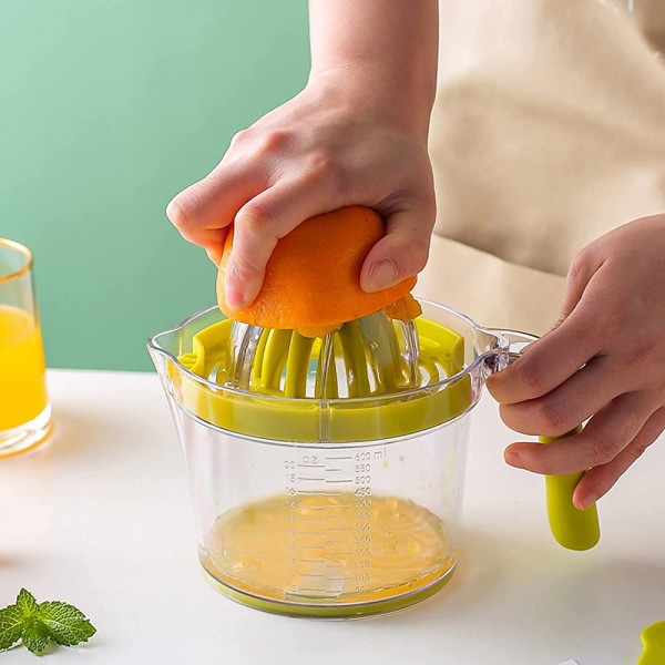 Mixeur portable Presse-agrumes manuels épingle à main multifonctionnelle avec une tasse de mesure intégrée un bec à visser facilement des oranges des citrons des limes et plus Portatif de jus de - B09XK37XGNX